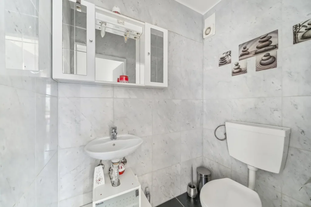 KB Immobilien - Inserat - Max-Stromeyer - 3-Zimmer - WC