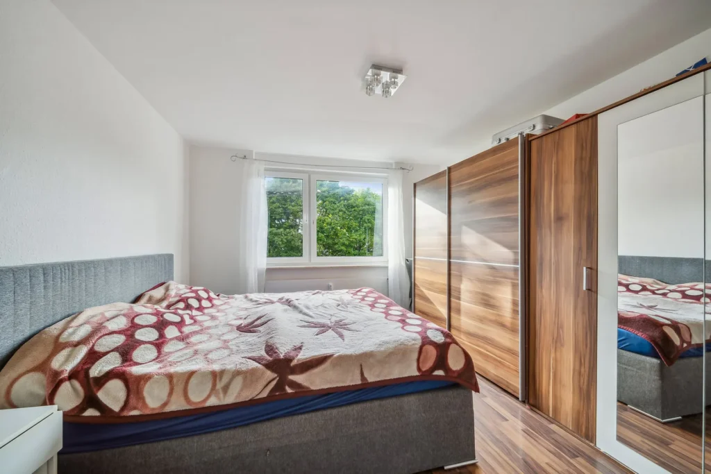 KB Immobilien - Inserat - Max-Stromeyer - 3-Zimmer - Schlafzimmer Ansicht 2