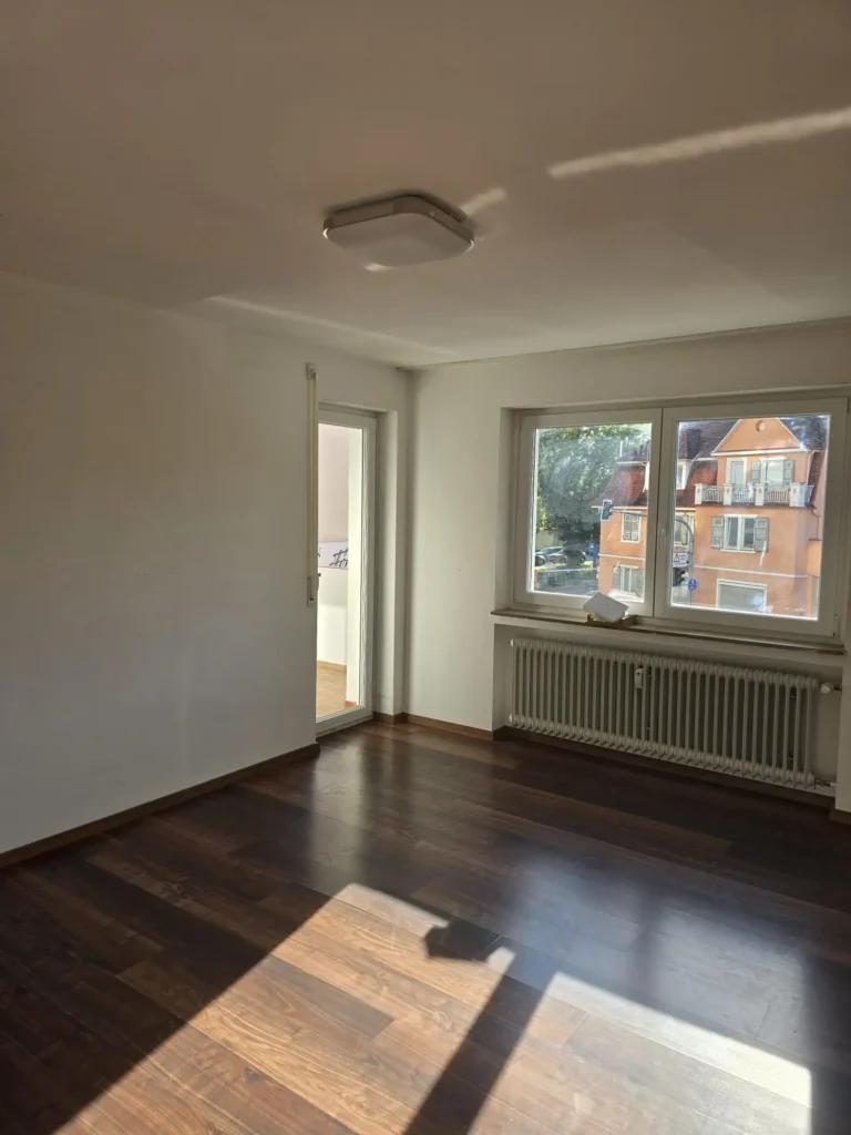 KB Immobilien - Inserat - Hauptstraße - Schlafzimmer Ansicht 1
