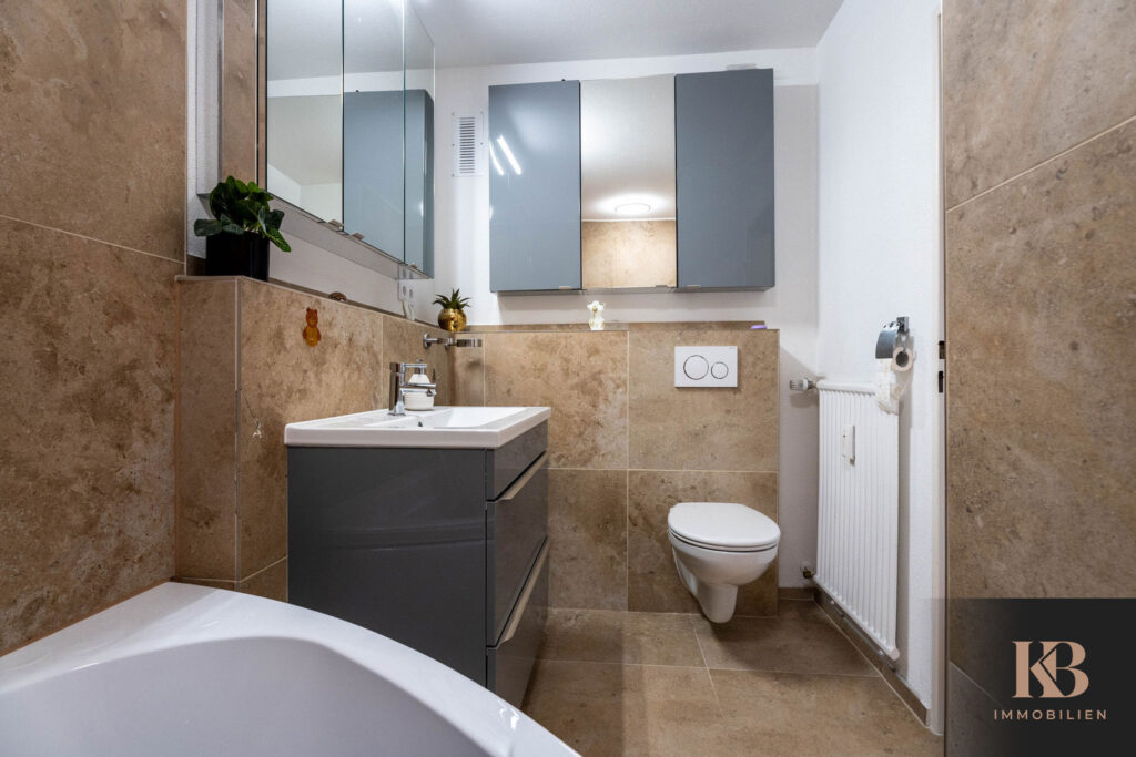 KB Immobilien - Inserat - Aluminiumstraße - Bad Ansicht 1