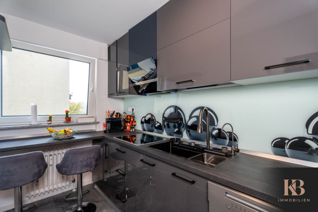 KB Immobilien - Inserat - Aluminiumstraße - Küche Ansicht 3