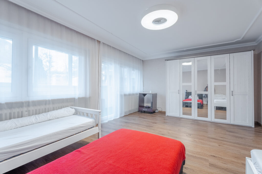 KB Immobilien - Inserat - Aluminiumstraße 12, 2 Zimmer - Wohnzimmer Ansicht 2