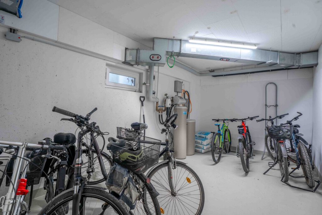 KB Immobilien - Inserat - Greuther Straße 13 - Fahrradkeller