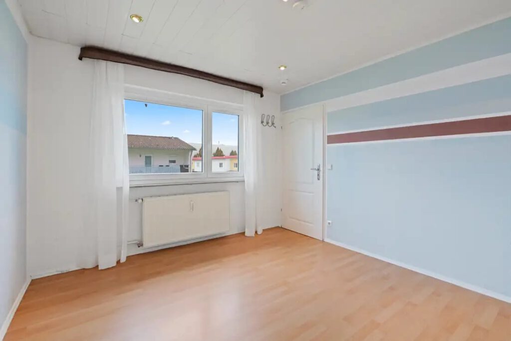 KB Immobilien - Inserat - Allmannsweilerstr. 97-2 - Kinderzimmer Ansicht 1