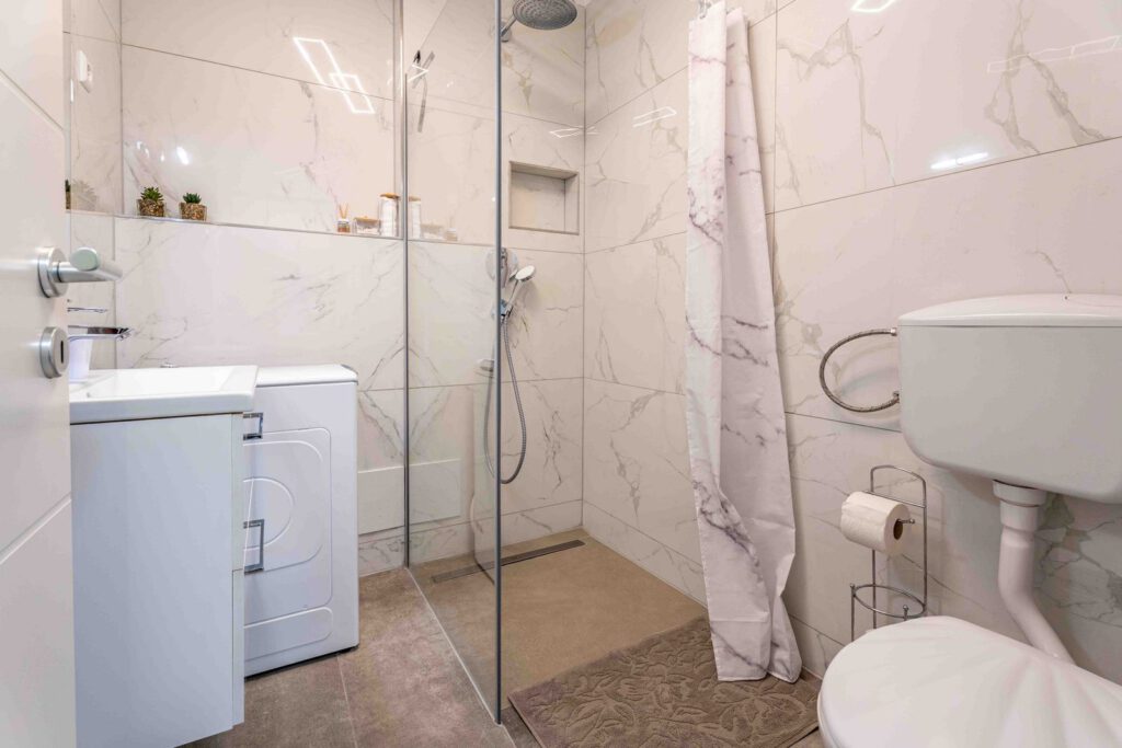 KB Immobilien - Inserat - Hauptstraße 62 - Bad