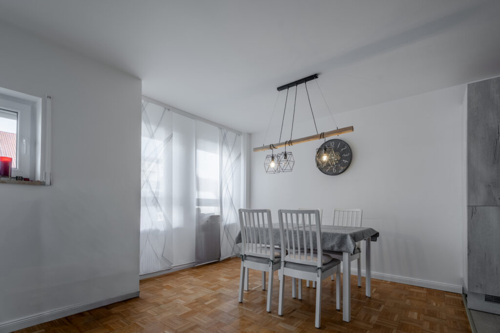 KB Immobilien - Inserat - Überlinger Str. 69 - Essbereich - Ansicht 2