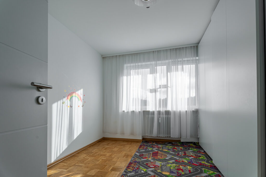 KB Immobilien - Inserat - Überlinger Str. 69 - Kinderzimmer - Ansicht 2
